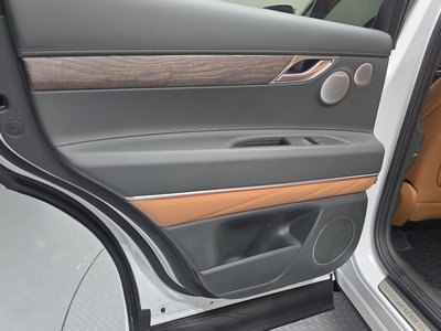 2025 Genesis GV80 thumbnail 15
