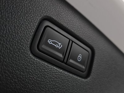 2025 Genesis GV80 thumbnail 26