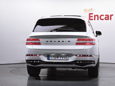 صورة 4 لـ 2025 Genesis GV80