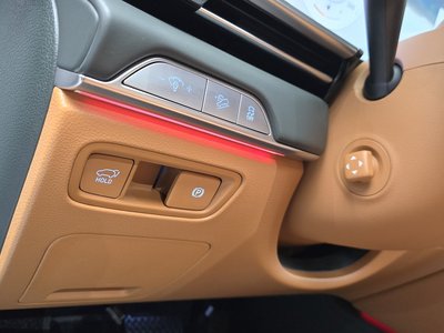 2025 Genesis GV80 thumbnail 30