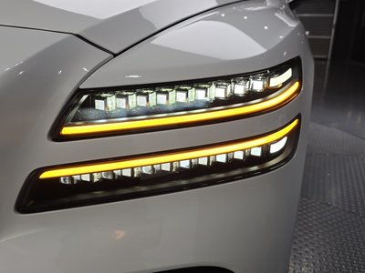 صورة 9 لـ 2025 Genesis GV80