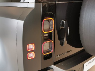 صورة مصغرة 38 لـ 2023 LAND Rover DEFENDER