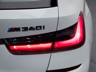 BMW 3 SERIES - 10