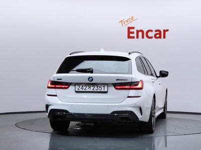 BMW 3 SERIES - 4