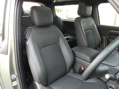 2025 LAND Rover DEFENDER 缩略图 62