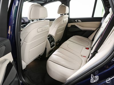 2024 BMW X5 — миниатюра 74
