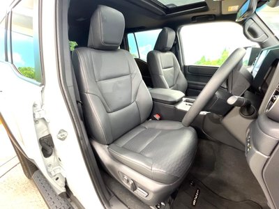 TOYOTA LAND CRUISER 250 - 7