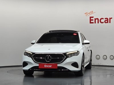 2025 Mercedes-BENZ E-CLASS — фото 2