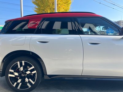 MINI MINI COUNTRYMAN - 8