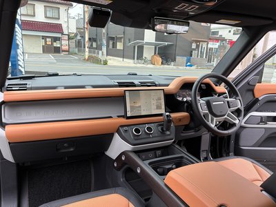 صورة 9 لـ 2024 LAND Rover DEFENDER