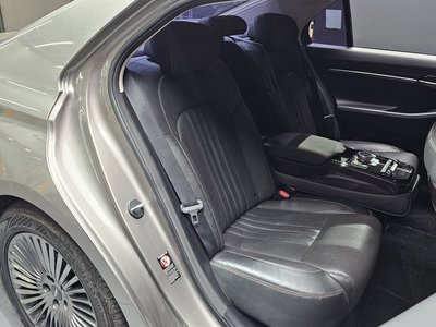 2019 Genesis G90 缩略图 12