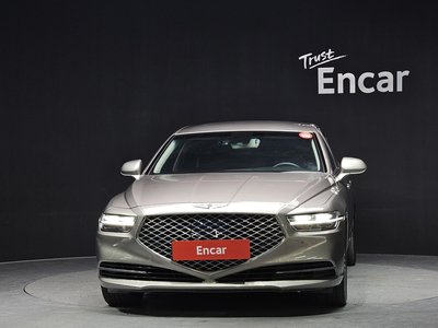 صورة 2 لـ 2019 Genesis G90