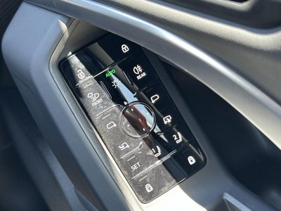 صورة مصغرة 29 لـ 2025 AUDI Q5
