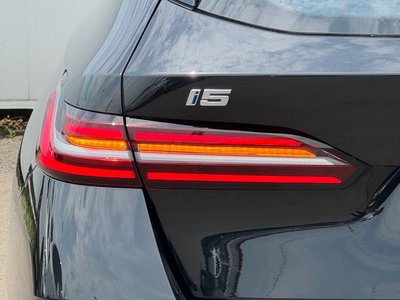 2025 BMW I5 TOURING — миниатюра 17