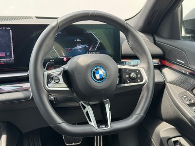 2025 BMW I5 TOURING — миниатюра 19
