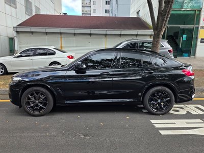 BMW X4 - 4