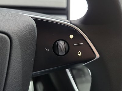 صورة مصغرة 30 لـ 2026 Tesla MODEL Y