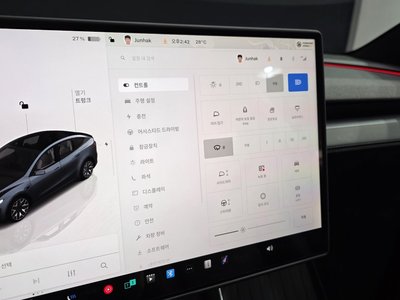 صورة مصغرة 32 لـ 2026 Tesla MODEL Y