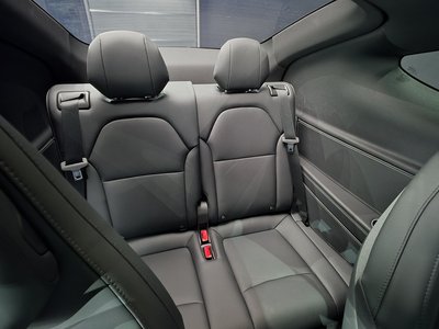 صورة مصغرة 18 لـ 2026 Tesla MODEL Y