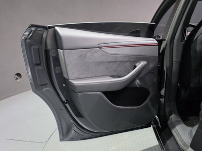 صورة مصغرة 15 لـ 2026 Tesla MODEL Y