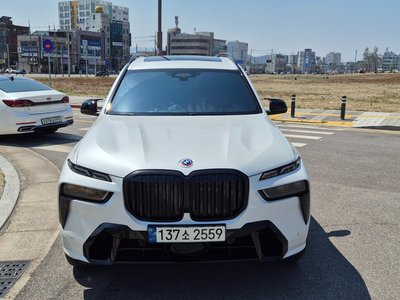 BMW X7 - 1
