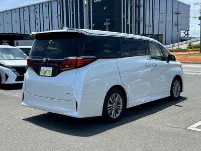 TOYOTA ALPHARD - 10