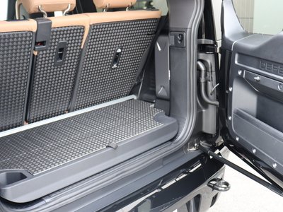 2025 LAND Rover DEFENDER 缩略图 58