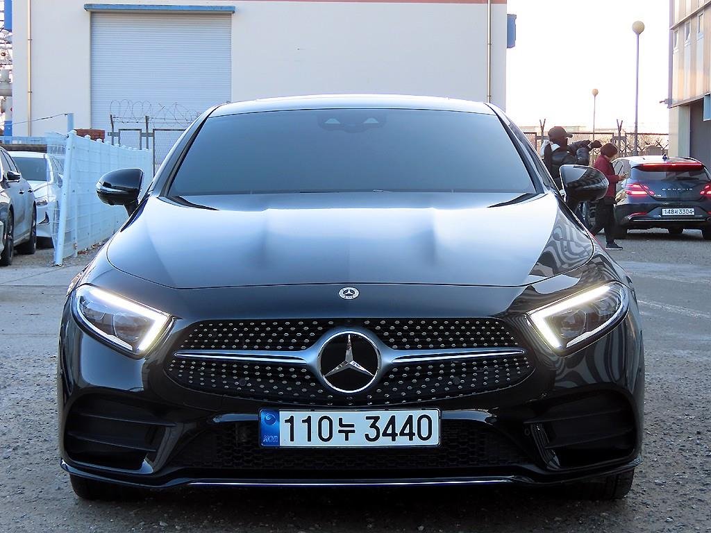 MERCEDES-BENZ CLS - View 1