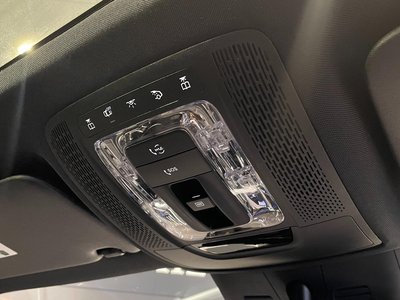 2025 Mercedes-BENZ EQB — миниатюра 19