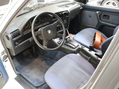 1987 BMW 3 SERIES — фото 4