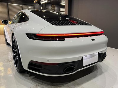 PORSCHE 911 - 7