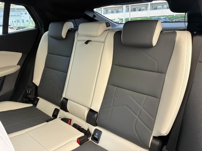 2025 BMW X2 缩略图 23