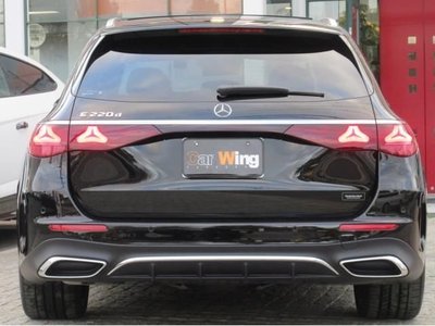 MERCEDES-BENZ E-CLASS - 8