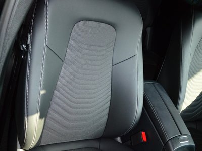 2024 Mercedes-BENZ GLB 缩略图 15