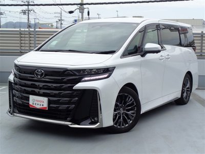 TOYOTA VELLFIRE - 1