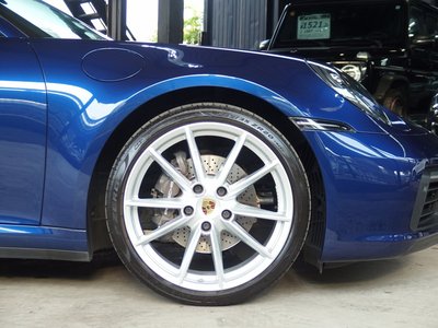 2020 Porsche 911 — миниатюра 21