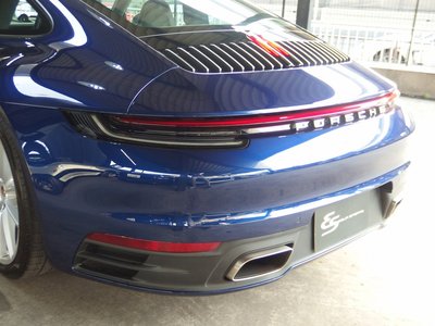 2020 Porsche 911 — миниатюра 18
