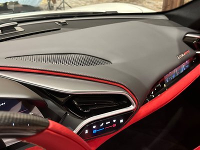 2025 FERRARI 296 GTS — миниатюра 28