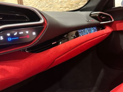 2025 FERRARI 296 GTS — миниатюра 29