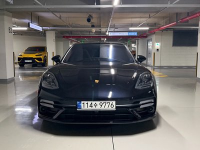 PORSCHE PANAMERA - 2