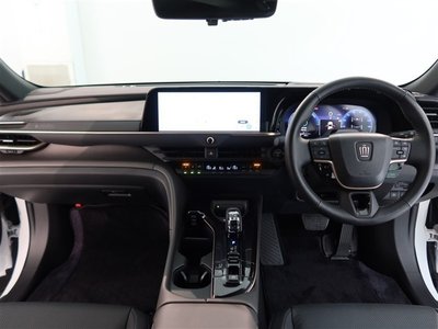 صورة 8 لـ 2025 Toyota CROWN CROSSOVER