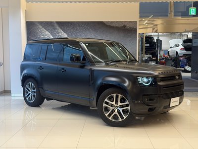 LAND ROVER DEFENDER - 1