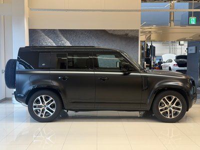 LAND ROVER DEFENDER - 2