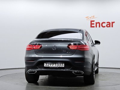 MERCEDES-BENZ GLC - 4