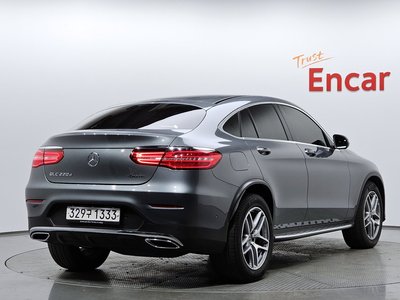 MERCEDES-BENZ GLC - 3