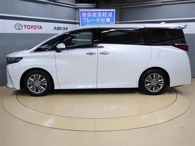2024 Toyota ALPHARD — фото 3