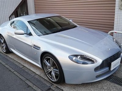 ASTON MARTIN V8 VANTAGE N400 - 3