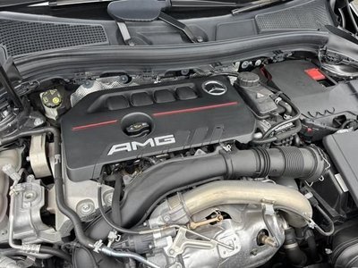 MERCEDES-BENZ GLA - 9