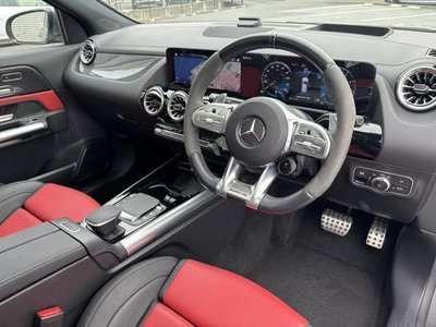 MERCEDES-BENZ GLA - 2