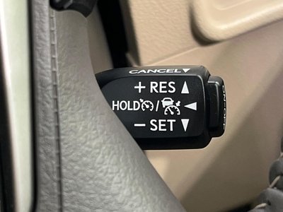 TOYOTA LAND CRUISER PRADO - 7